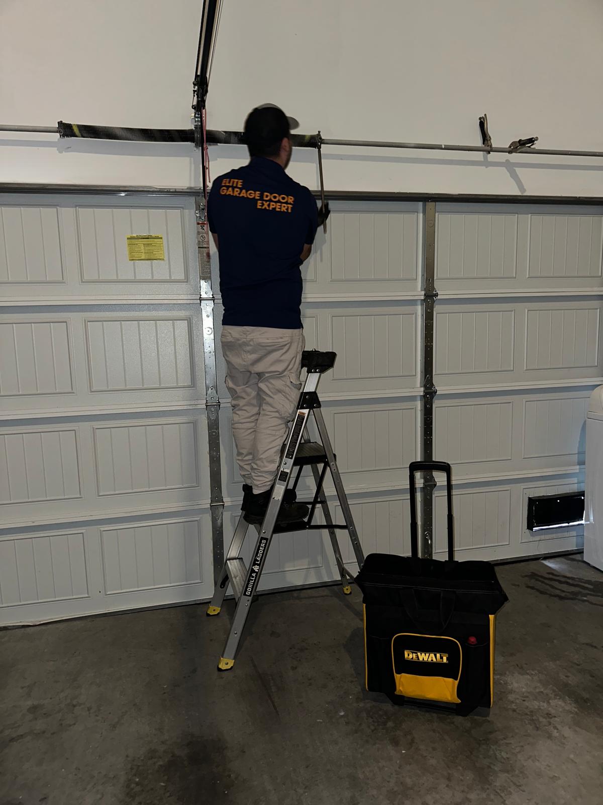 garage door repair by elite garage door expert