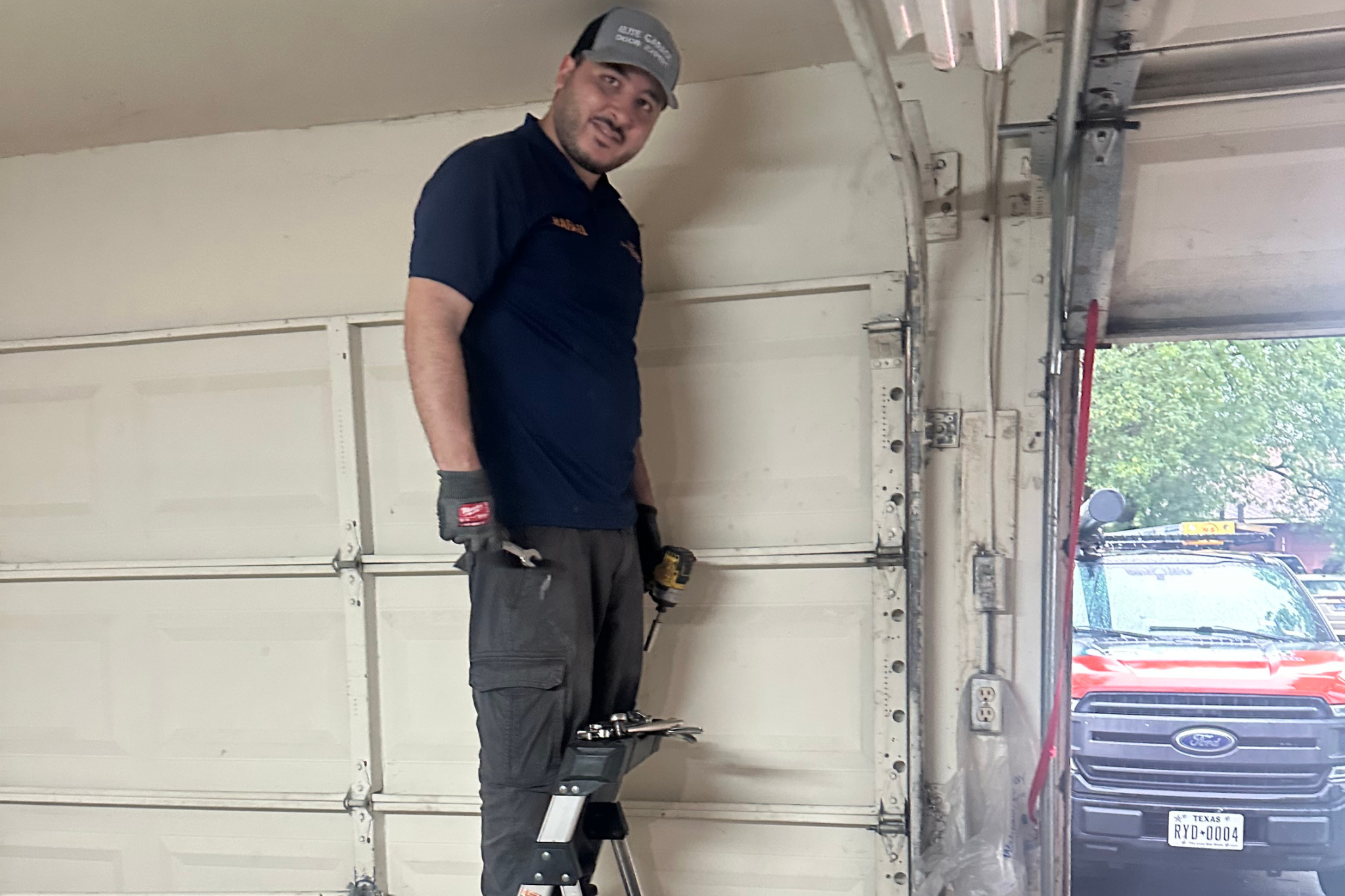 You are currently viewing Garage Door Repair In Houston Texas | Powerful Trusted Help